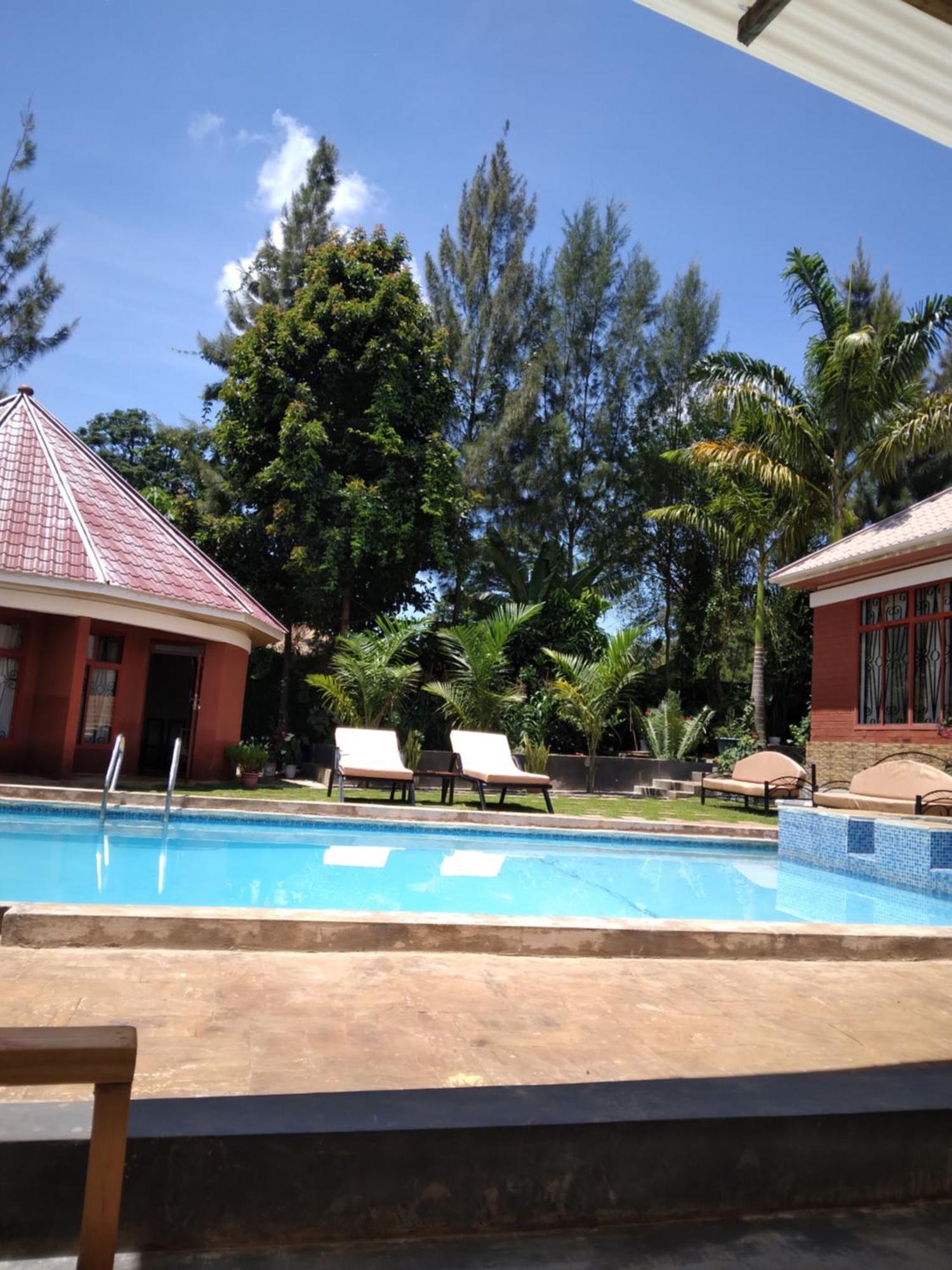 Sprunger Avenue - Tulia Homes Moshi Esterno foto